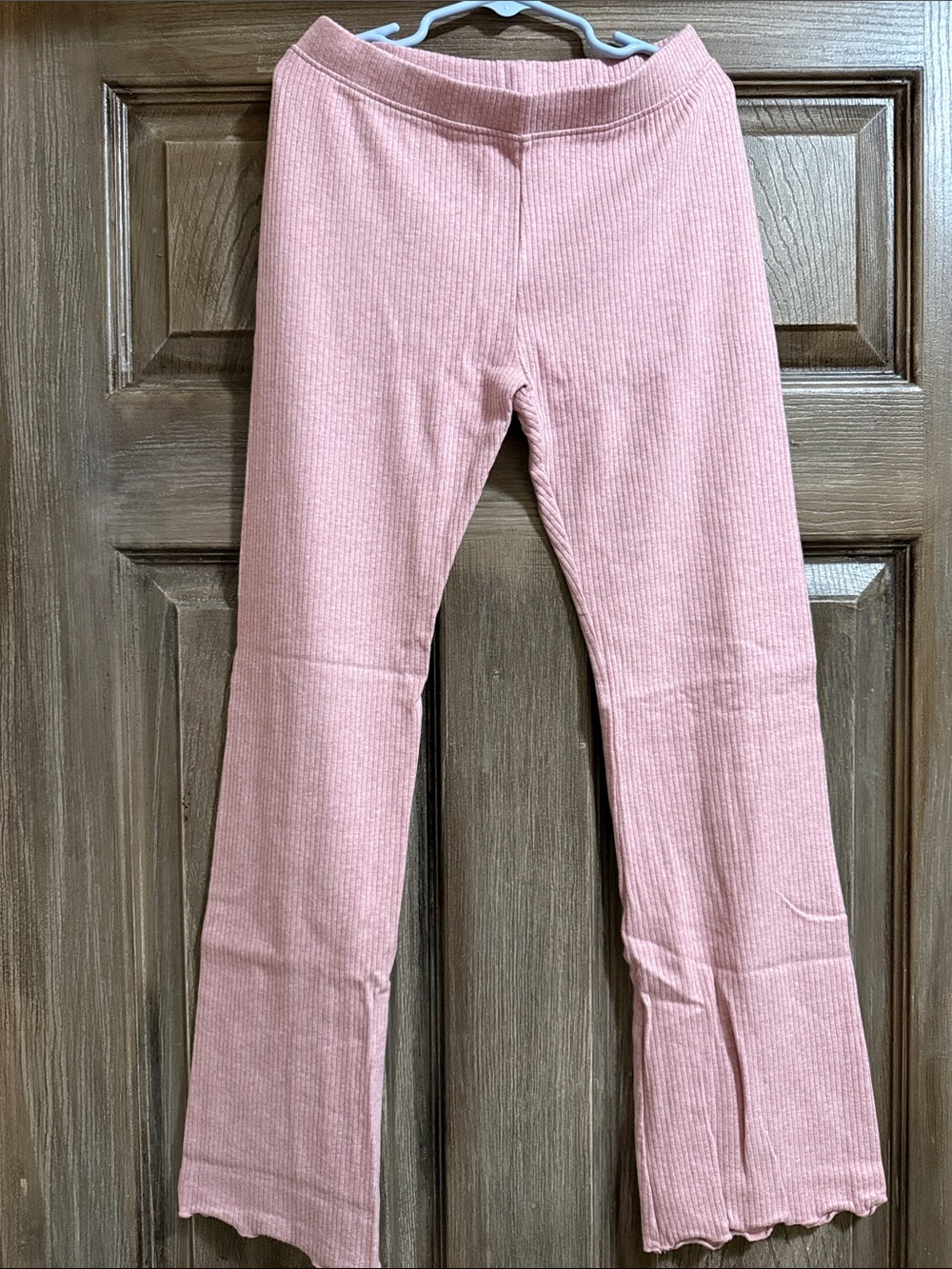 Kids Pink Ribbed Flare Scalloped Bottoms